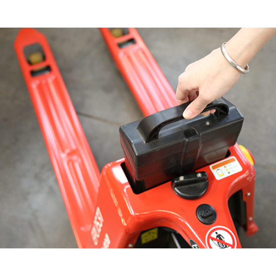 EPL153(1), TRANSPALET ELECTRIC, SARCINA 1500 KG, ACUMULATOR LI-ION